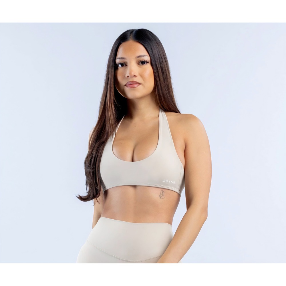 Dfyne Anisia Backless Halter Bra Oat Milk Beige Tan Sports Bra Medium NWT